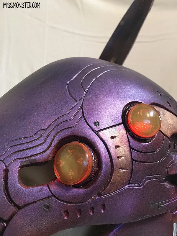 ANUBOT- PURPLE IRIDESCENT RUST WITH LIGHT UP EYES