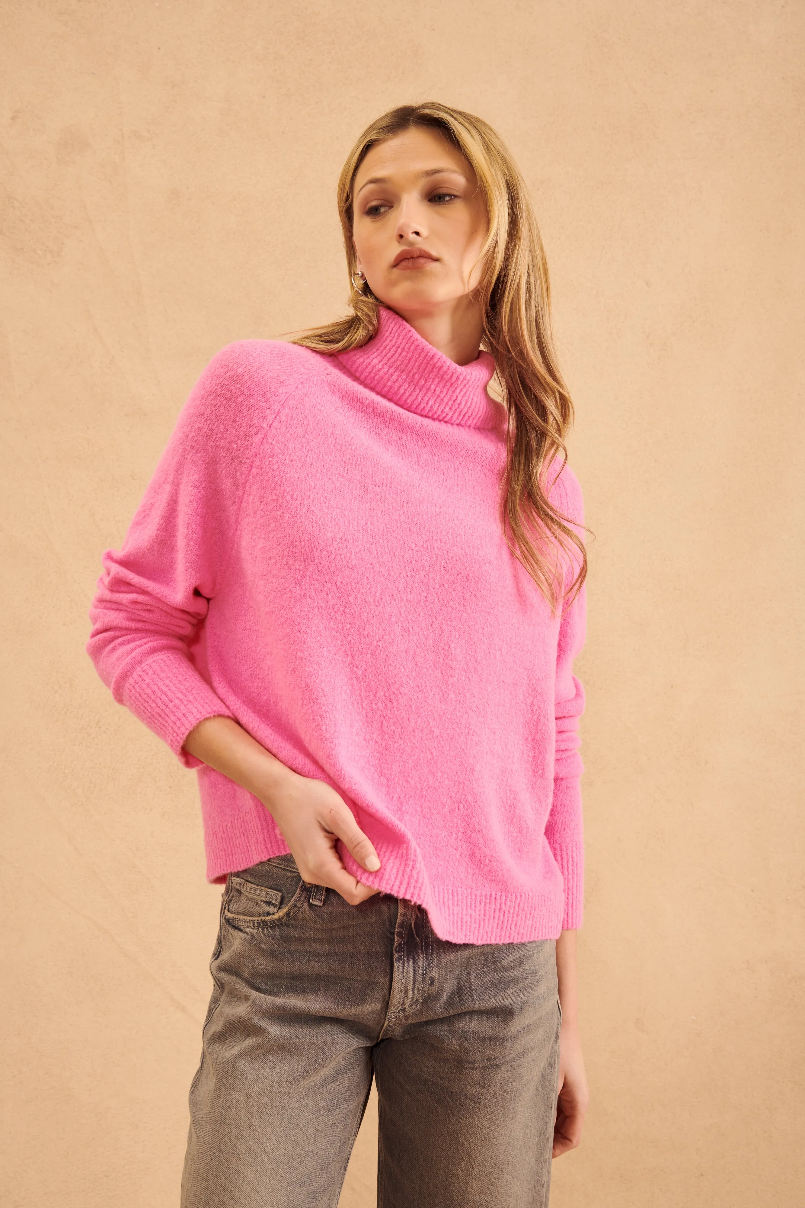 EMMETT SLOUCH NECK SWEATER