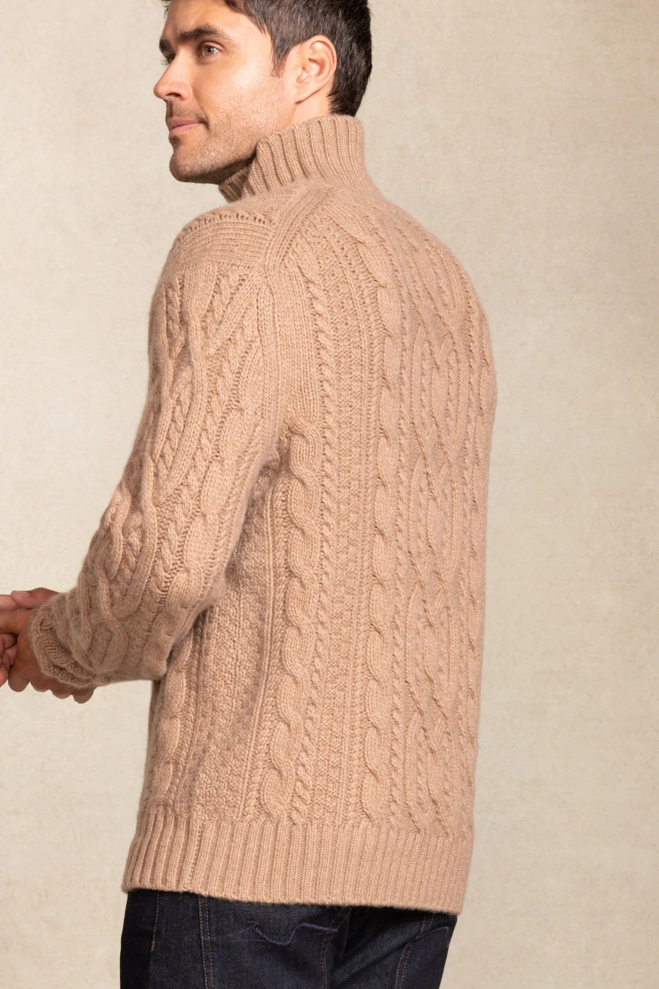 HENRY TURTLENECK CASHMERE SWEATER