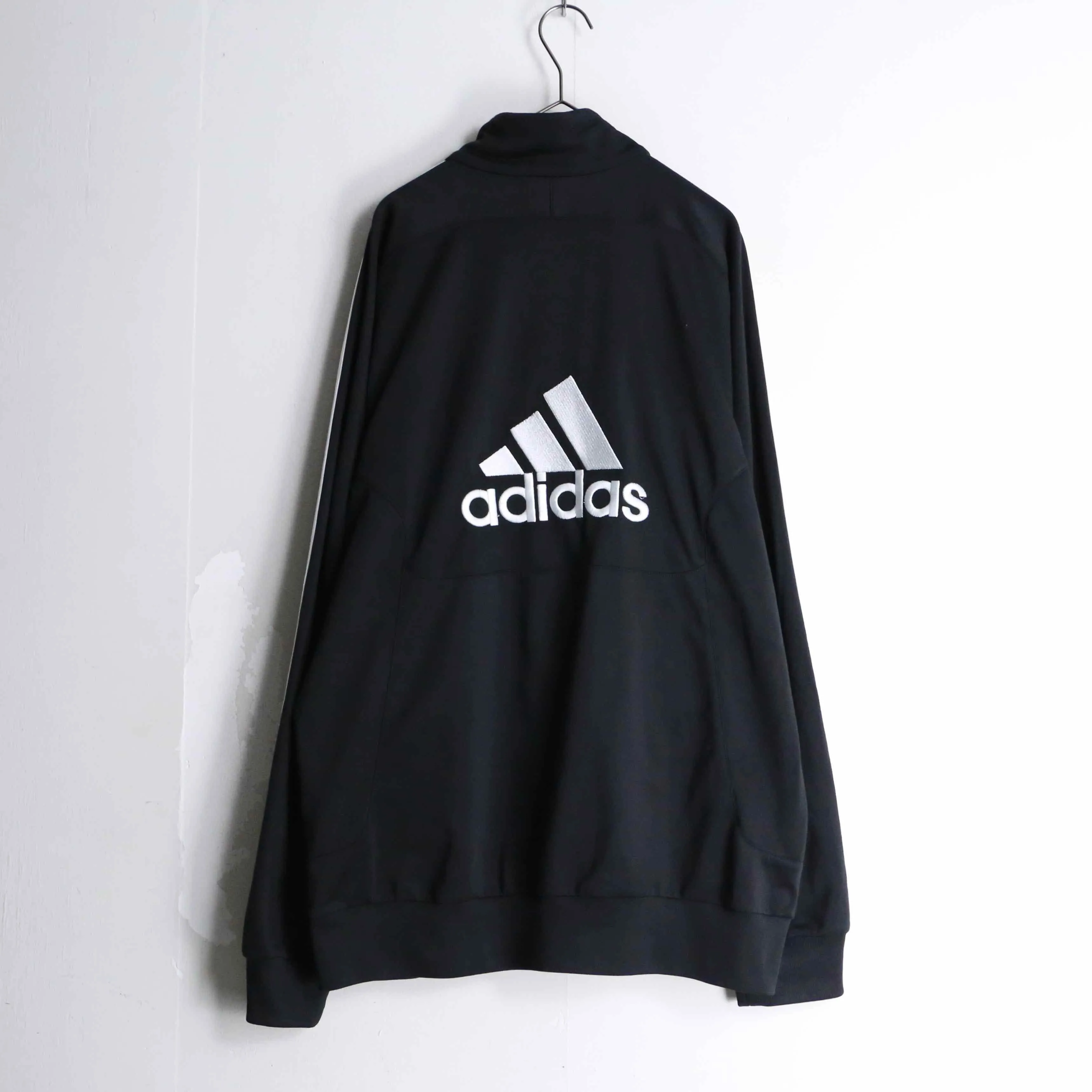 "adidas" back performance logo track jacket