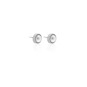 Radiant Pearl Studs | Silver