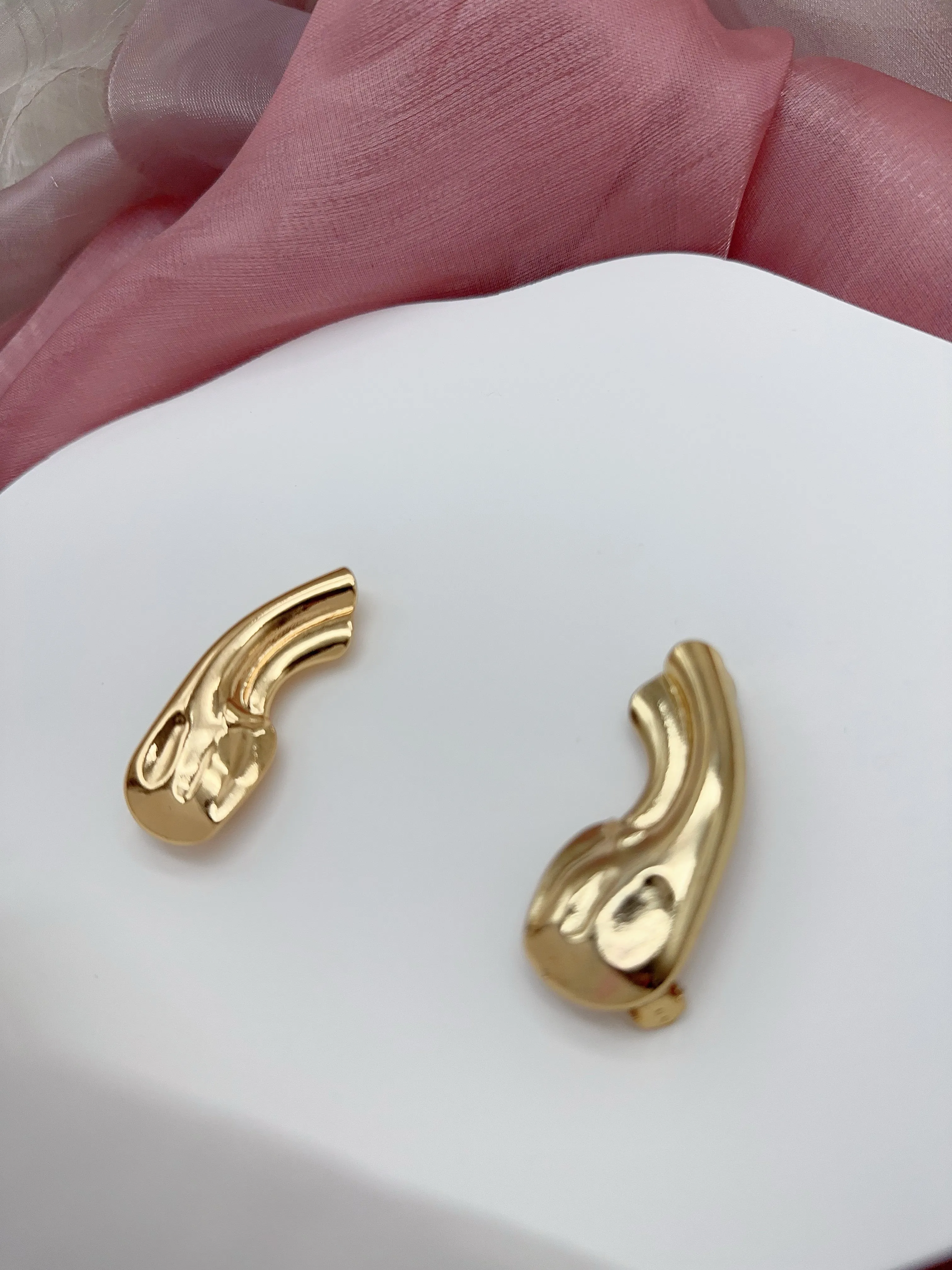 Sculptural Gold Plated Ear Cuff - No Piercing Needed