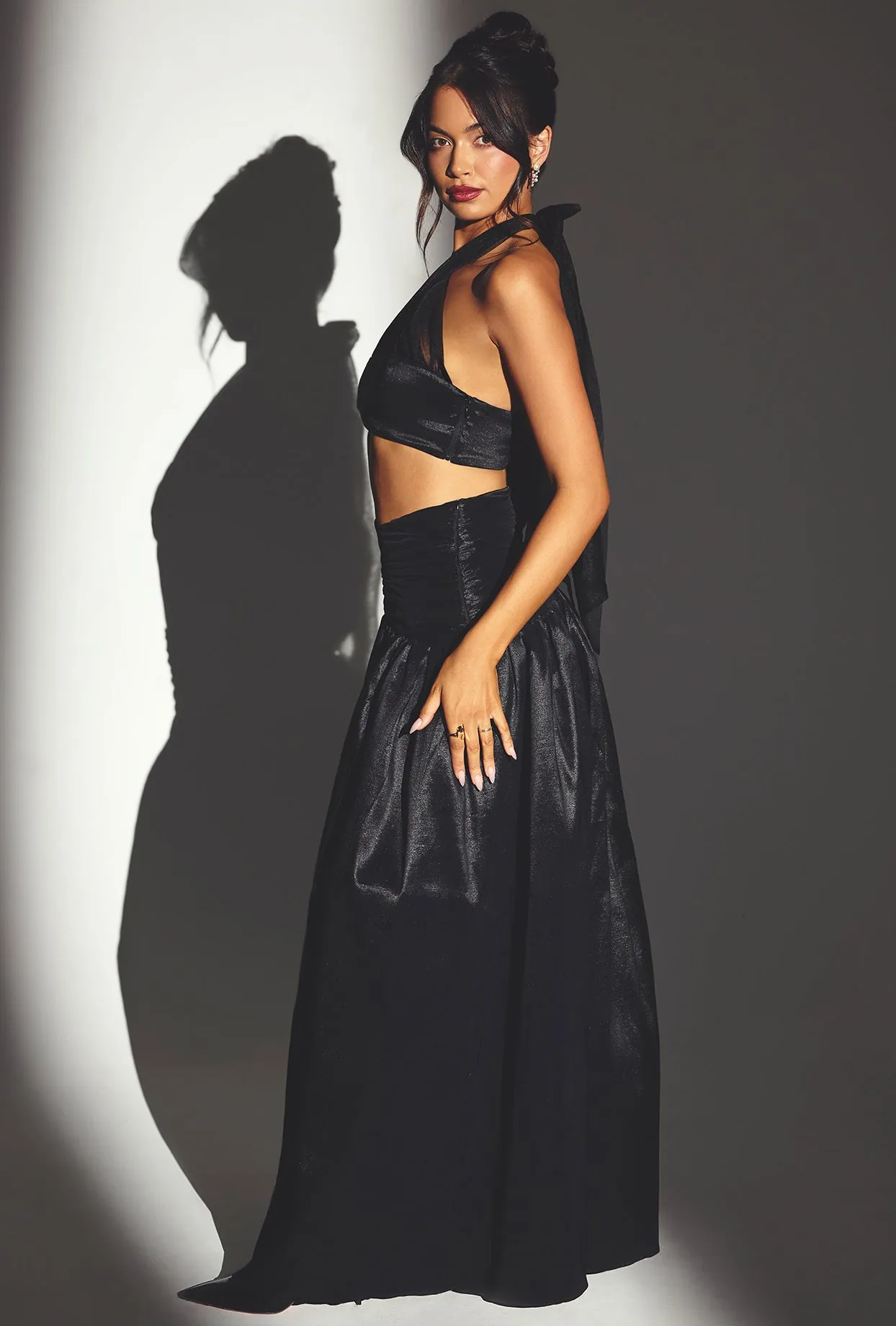 Woven Twill Voluminous Maxi Skirt in Jet Black